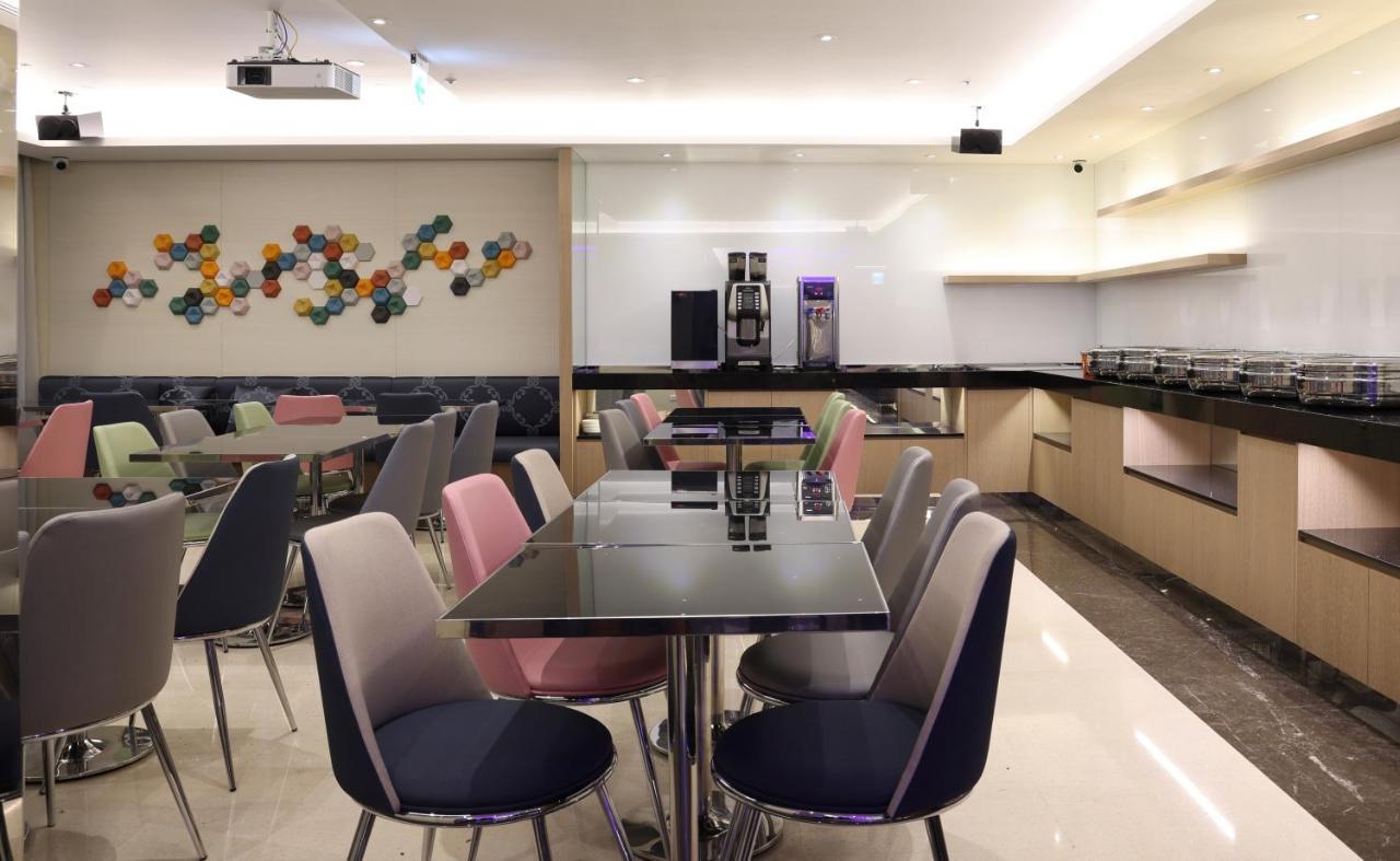 Royal Jade Boutique Hotel Taipei Exteriör bild